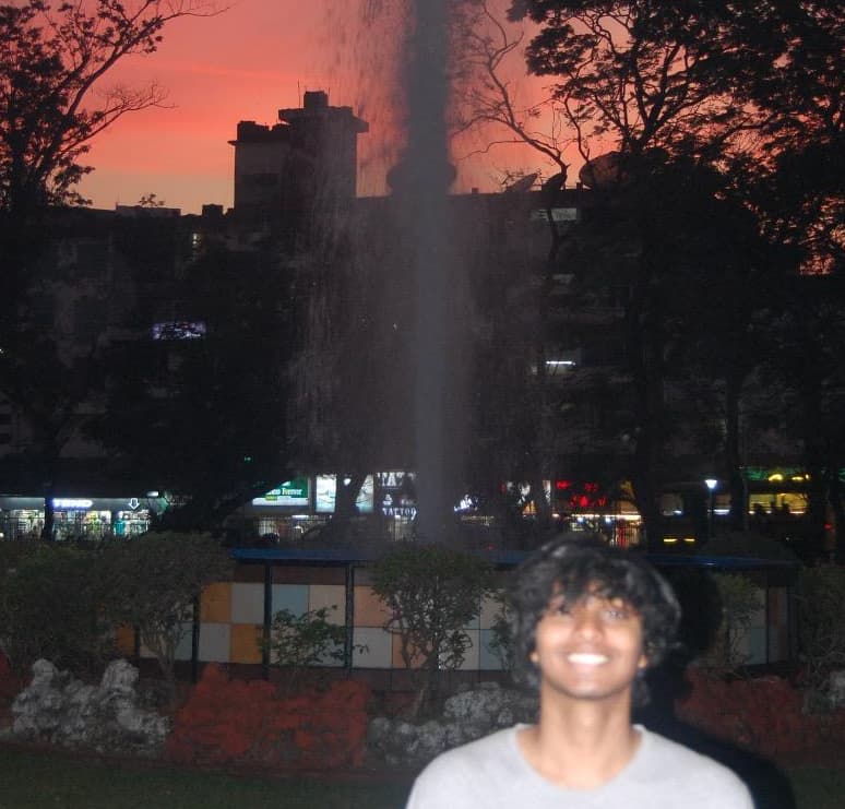 Advait Dintakurti